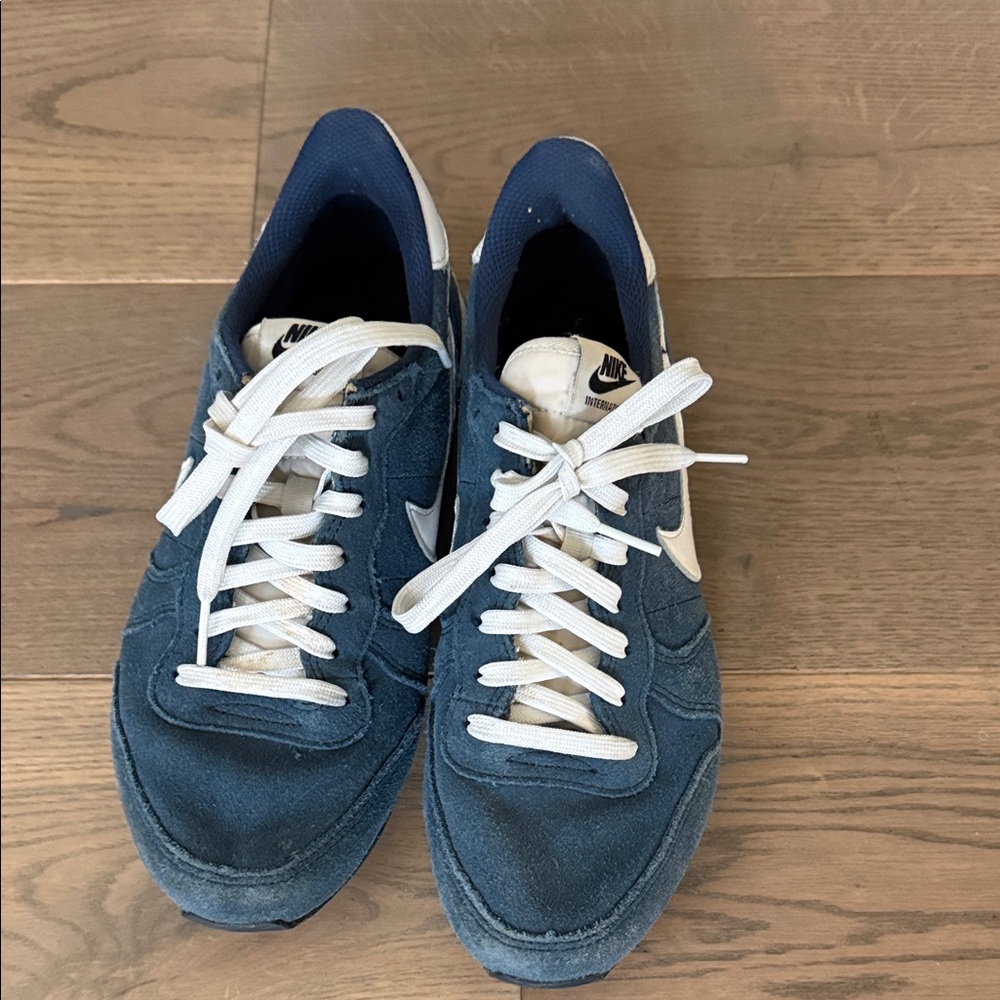 Nike Internationalist Blue Suede Retro Sneakers | Size 9.5